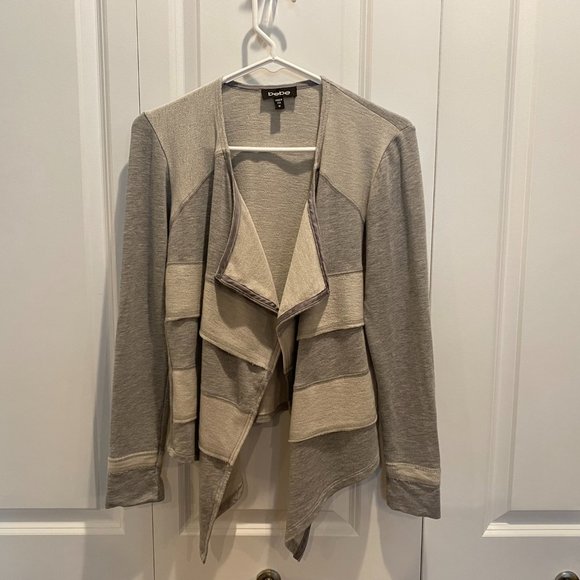 Bebe Gray and White Cascading Cardigan Style Top Size Medium - Picture 2 of 9